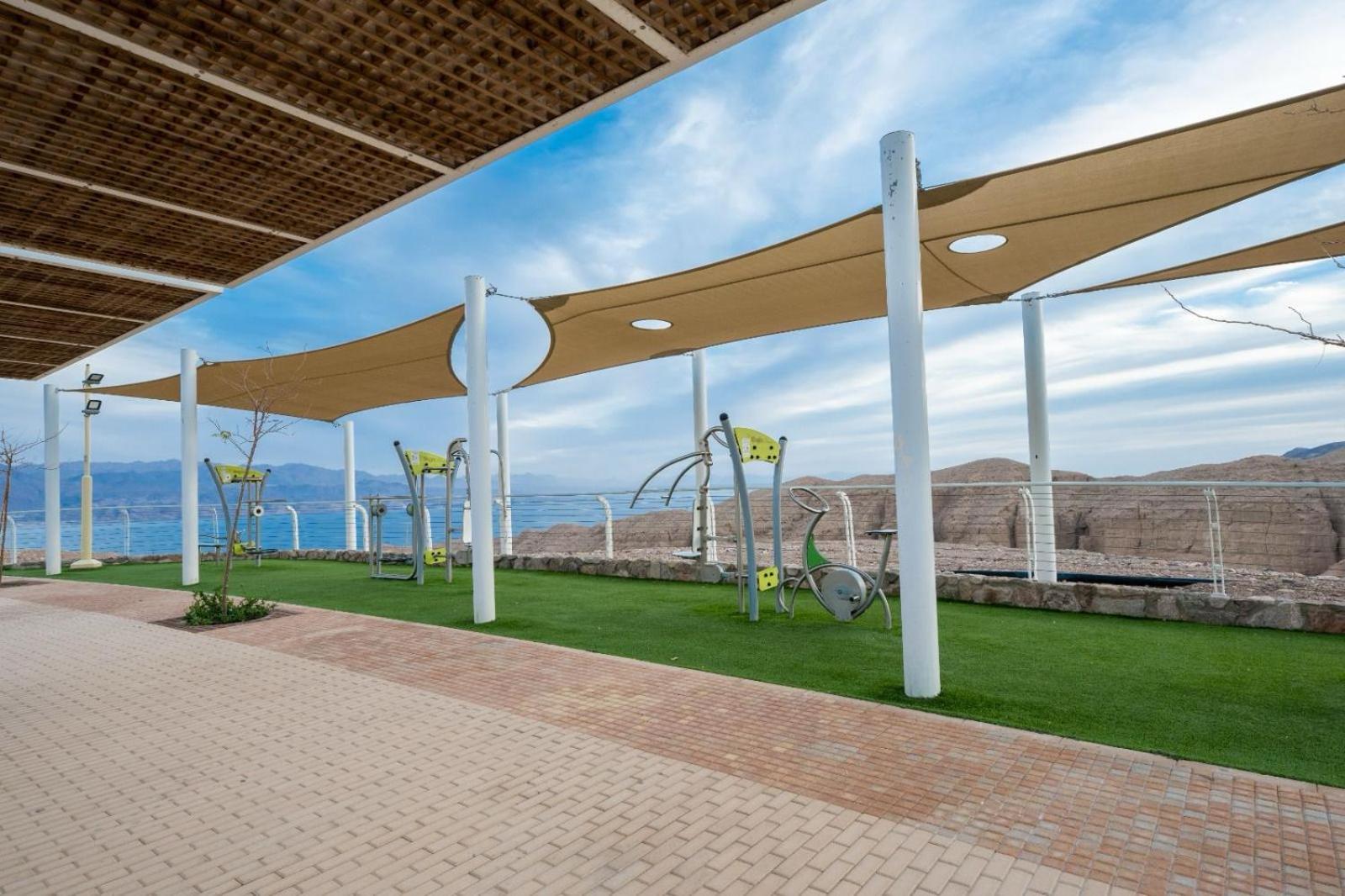Mountain And Sea View - Penthouse With Private Pool Διαμέρισμα Ελάτ Εξωτερικό φωτογραφία